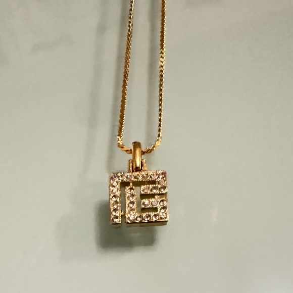 GIVENCHY Double G'S / Crystal Logo Gold Square 16